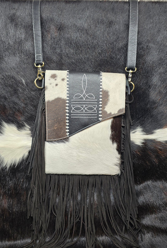 Finty Boot stitched crossbody