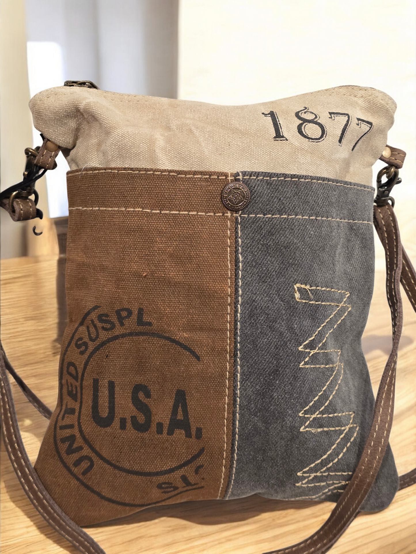 Fanatical Small Crossbody 5198