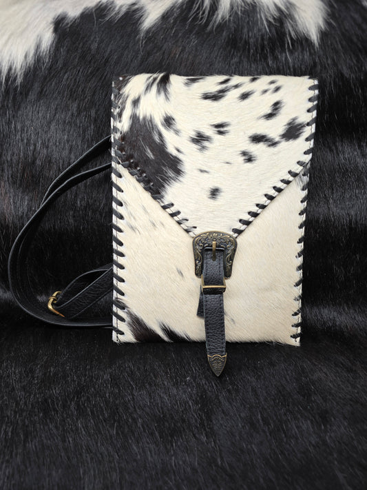 Freyja shoulder bag